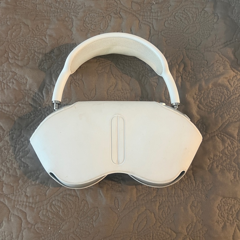 Apple AirPod Max - Silver and White